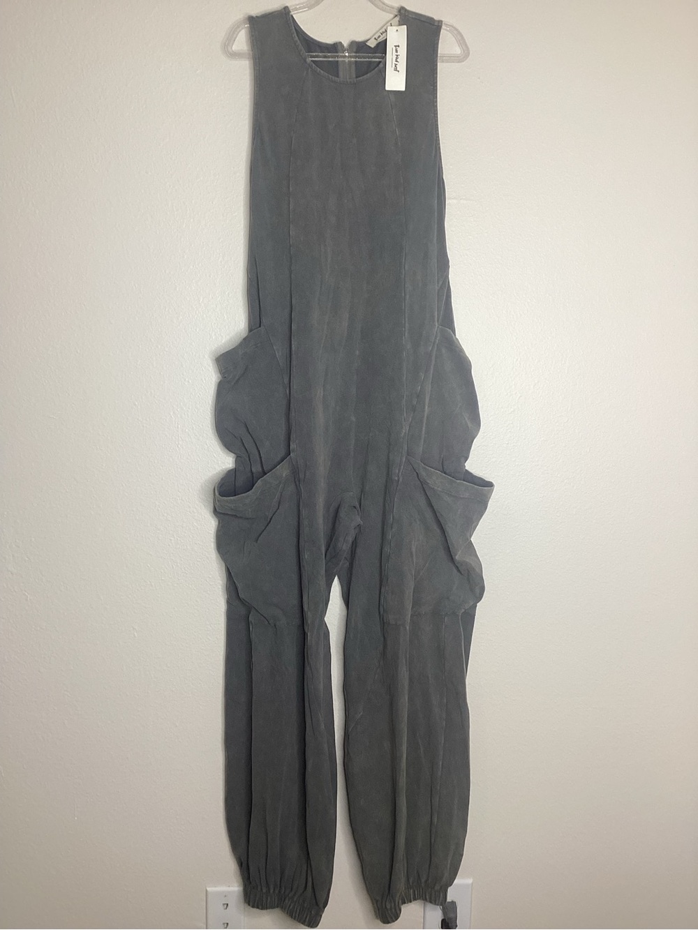 Three Bird Nest NEW Turning Point Washed Cargo Jumpsuit Ash Grey NWT L - Picture 4 of 11